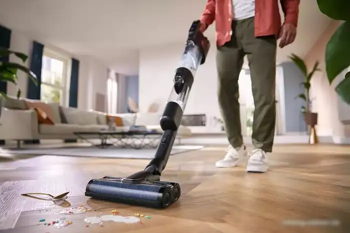 Вертикальный пылесос с влажной уборкой Philips Cordless Wet & Dry Vacuum XW9383/01 - фото товара