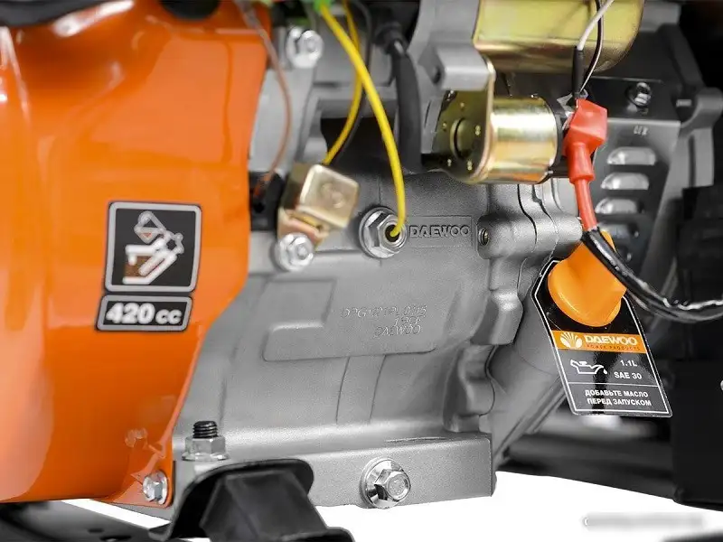 Бензиновый генератор Daewoo Power GDA 7500E – фото товара