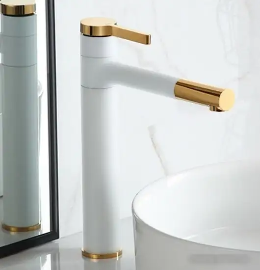 Смеситель Rea Smart REA-B8400 (белый/золотой) - фото товара