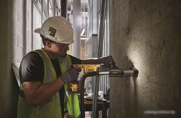 Перфоратор DeWalt DCH133NXJ – фото товара