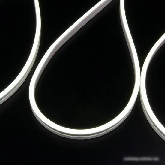 Гибкий неон Elektrostandard 24V 10W 120Led 2835 IP65, холодный белый a056260 – фото товара