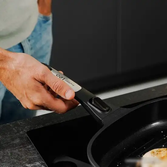 Сковорода BergHOFF Leo Phantom 3950571