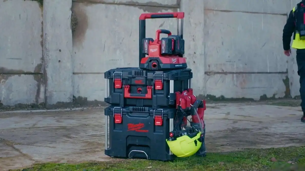 Боковой держатель для ящика Milwaukee 4932498650 – фото товара