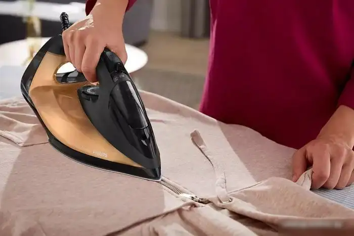 Утюг Philips Azur 7000 Series DST7040/80 - фото товара