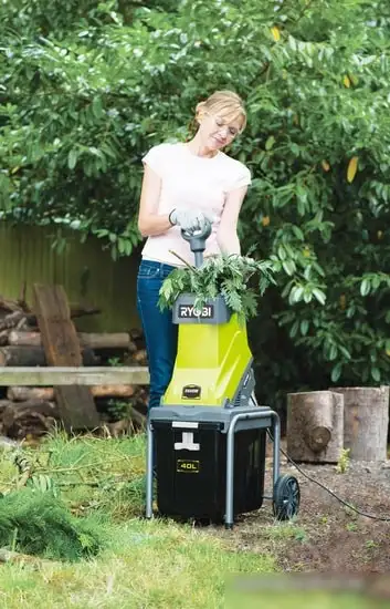 Садовый измельчитель Ryobi RSH2545B – фото товара