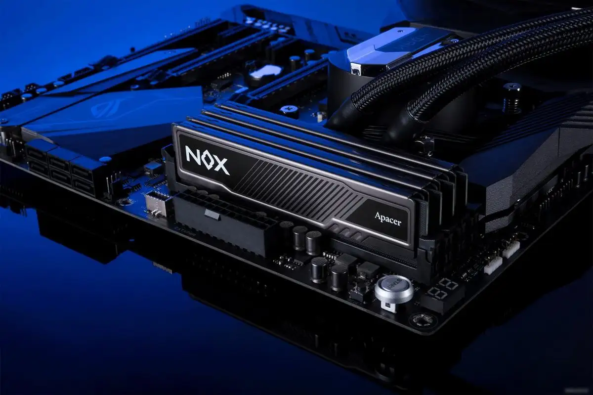 Оперативная память Apacer NOX 8ГБ DDR4 3200МГц AH4U08G32C28YMBAA-1 – фото товара