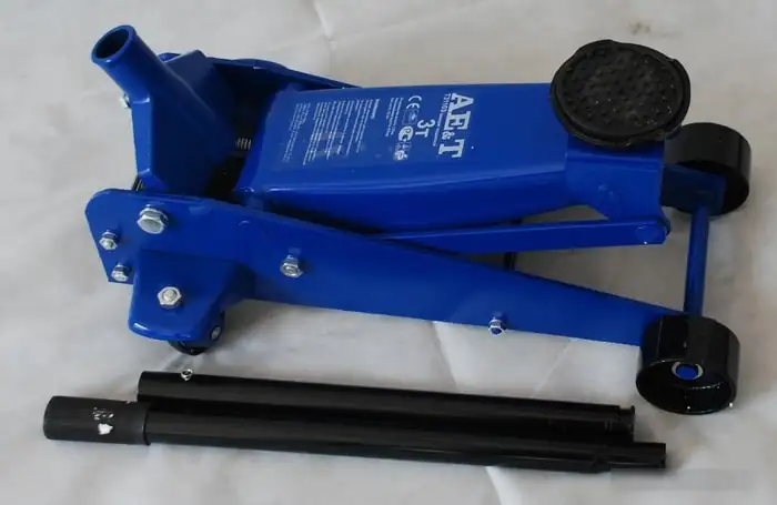 Подкатной домкрат AE&T T31103 3т – фото товара