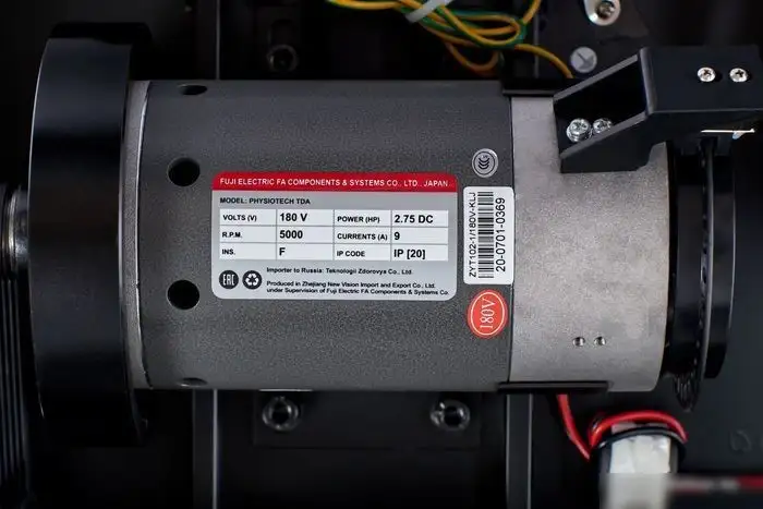 Электрическая беговая дорожка Titanium Masters Physiotech M270 – фото товара