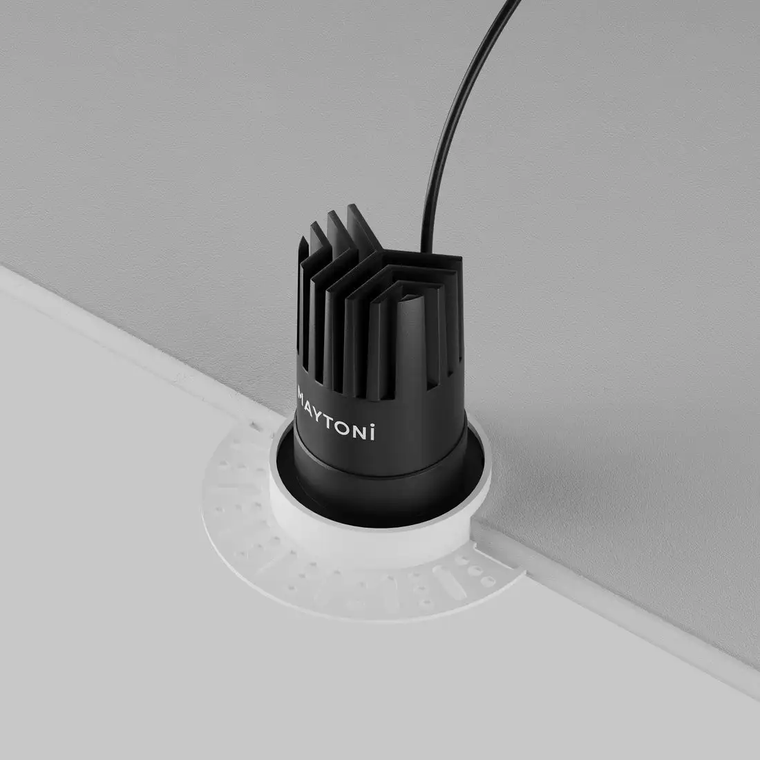 Точечный светильник Maytoni Dip DL119-10W-2.7K-TRS-B – фото товара