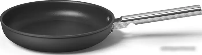 Сковорода Smeg 50's Style CKFF2801BLM