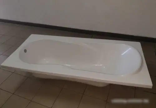 Ванна AquaFonte Люкс 170x75 (с ножками) - фото товара