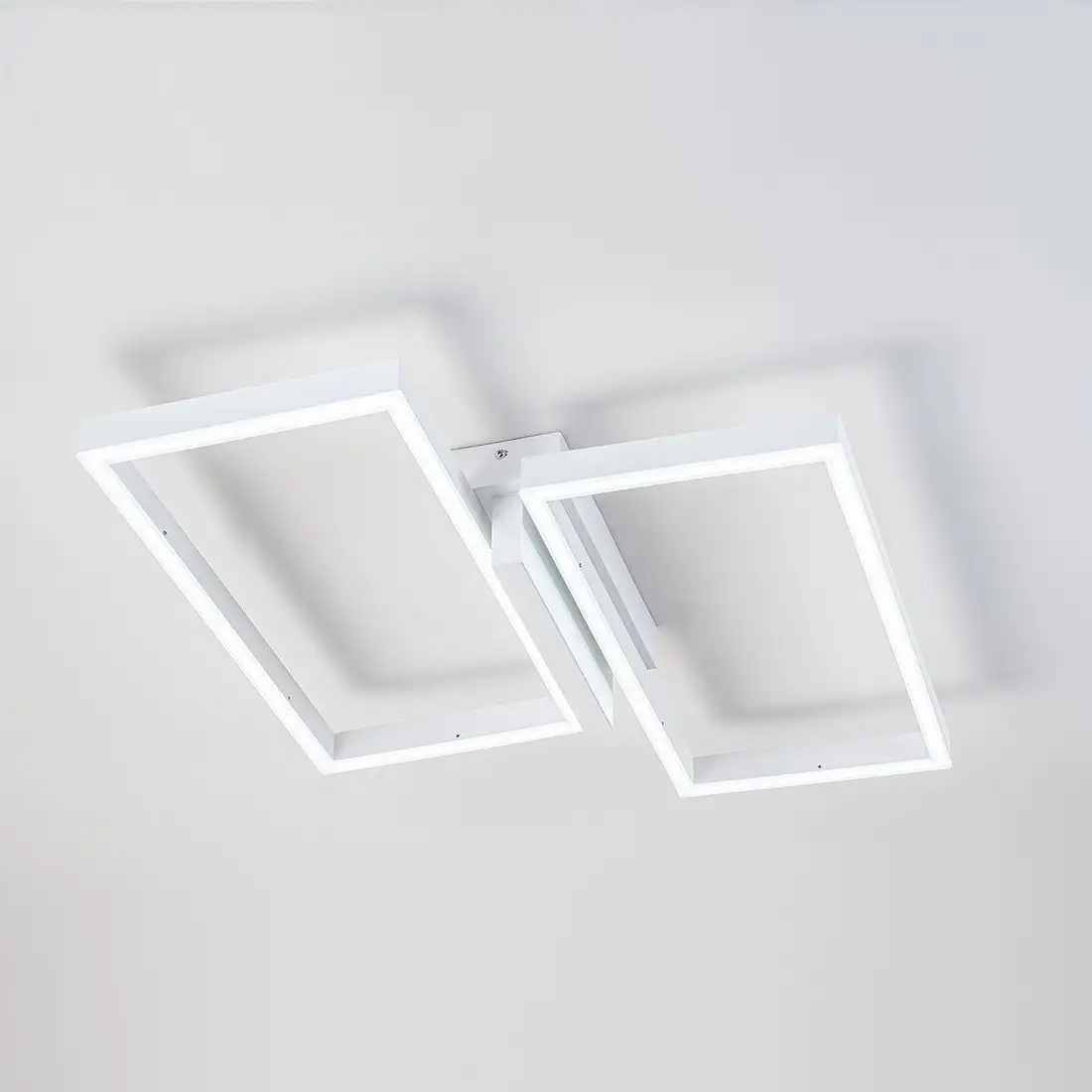 Припотолочная люстра Escada Scales 10209/2LED (White) – фото товара