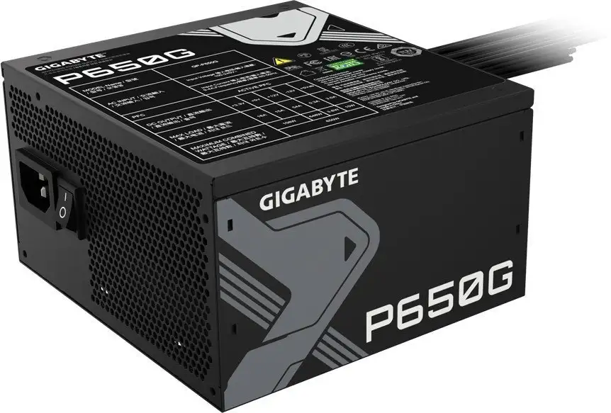 Блок питания Gigabyte P650G – фото товара