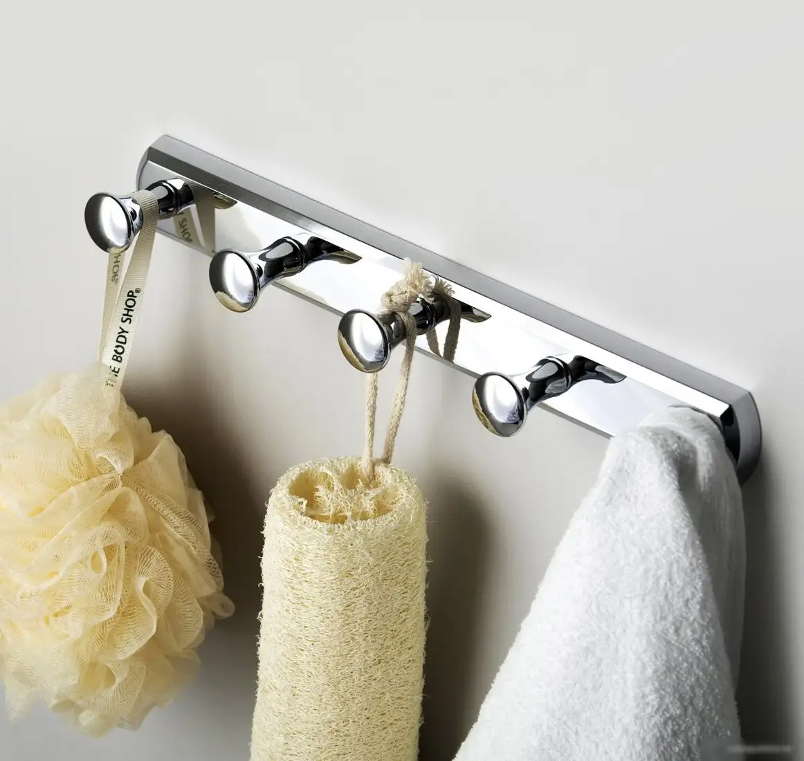 Планка с крючками Wasserkraft K-1075 – фото товара