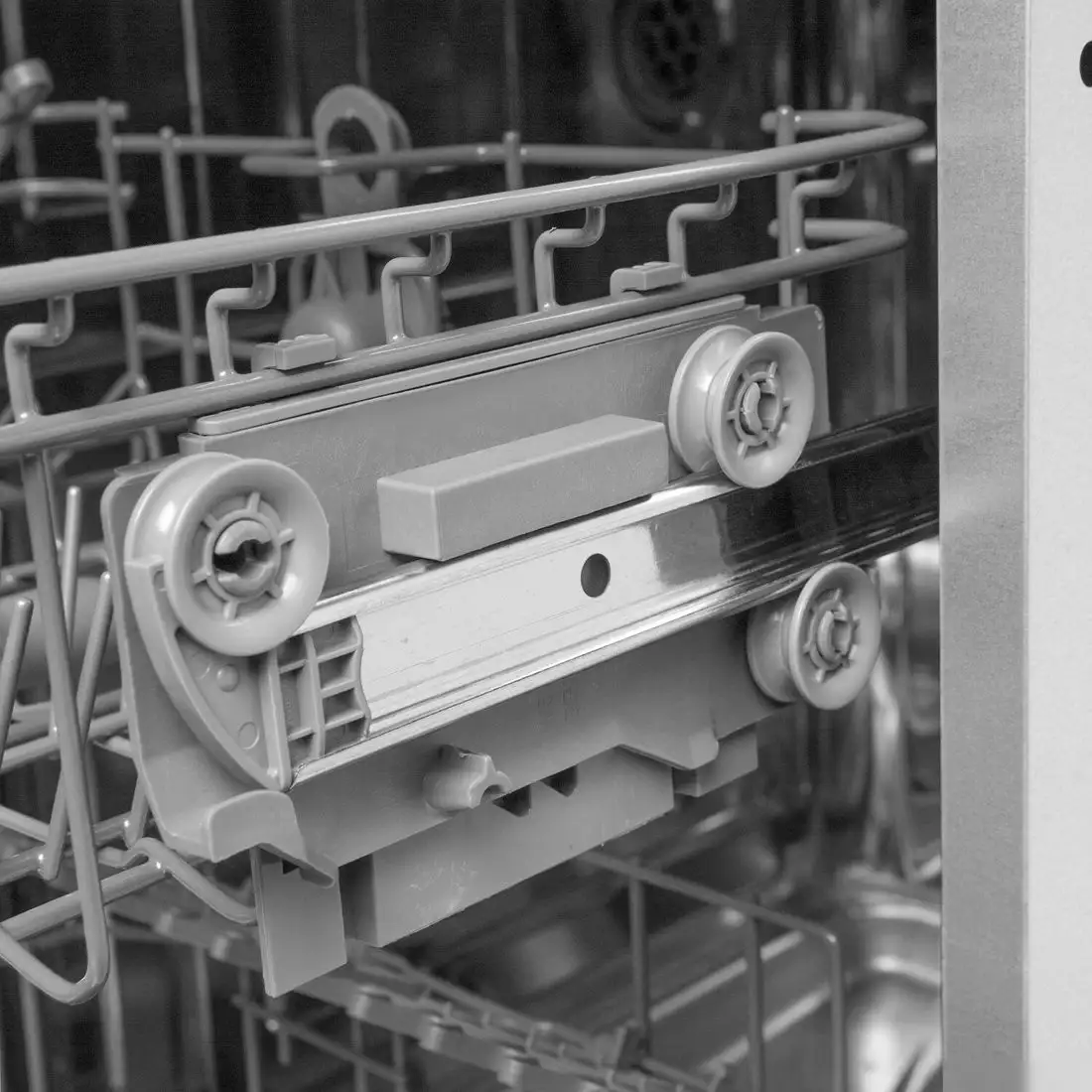 Встраиваемая посудомоечная машина Konigin KBN4573E - фото товара