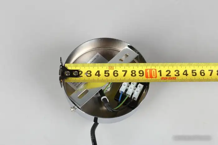 Подвесная люстра Omnilux OML-99606-01 – фото товара