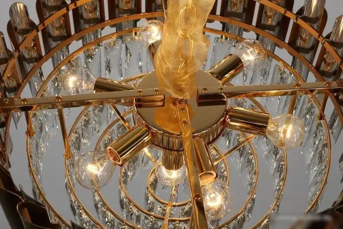 Подвесная люстра Omnilux OML-81403-08 – фото товара