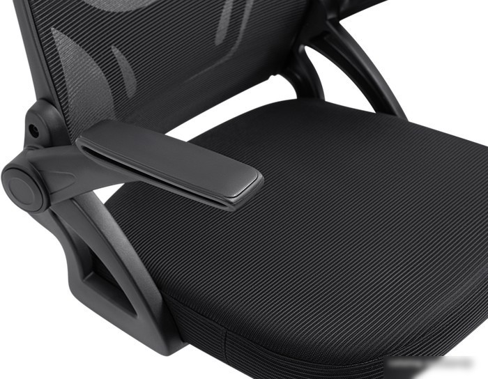 Кресло Defender Office (черный) – фото товара