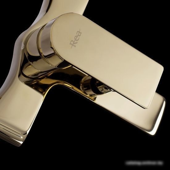 Смеситель Rea Mayson REA-B5662 (золотой) - фото товара