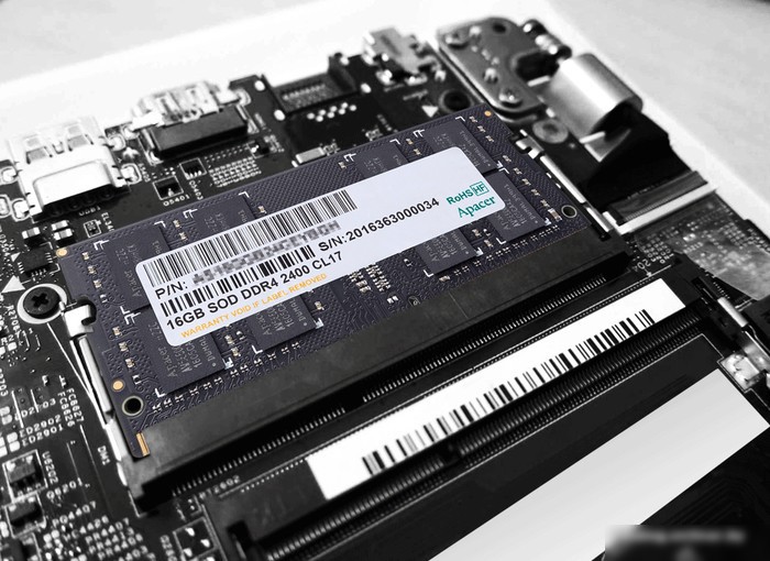 Оперативная память Apacer 32ГБ DDR4 3200 МГц ES.32G21.PSI – фото товара