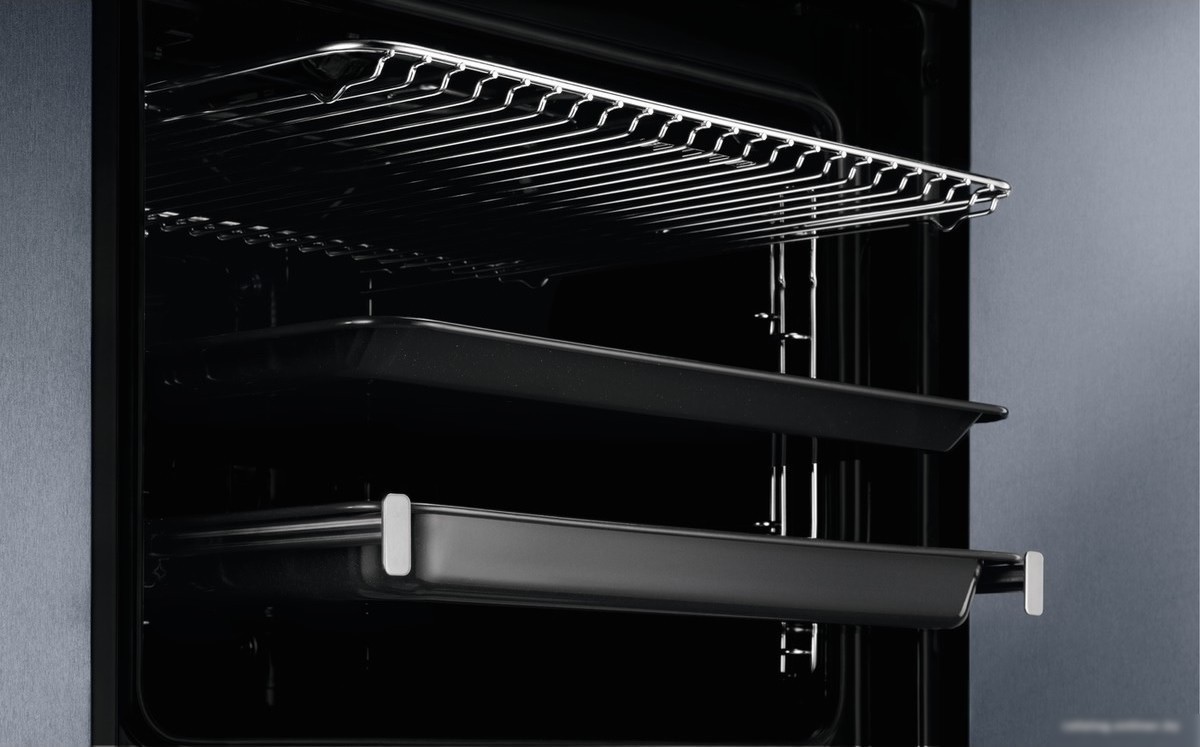 Электрический духовой шкаф Electrolux EOE8P39WX - фото товара