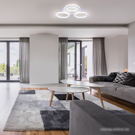 Припотолочная люстра Escada 10263/3LED BL White – фото товара