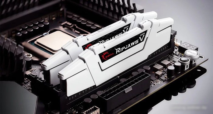 Оперативная память G.Skill Ripjaws V 2x16 ГБ DDR4 3600 МГц F4-3600C18D-32GVW – фото товара